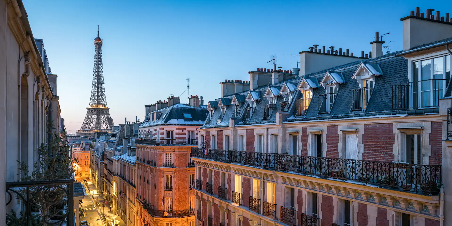 https://www.ski-i.com/Paris