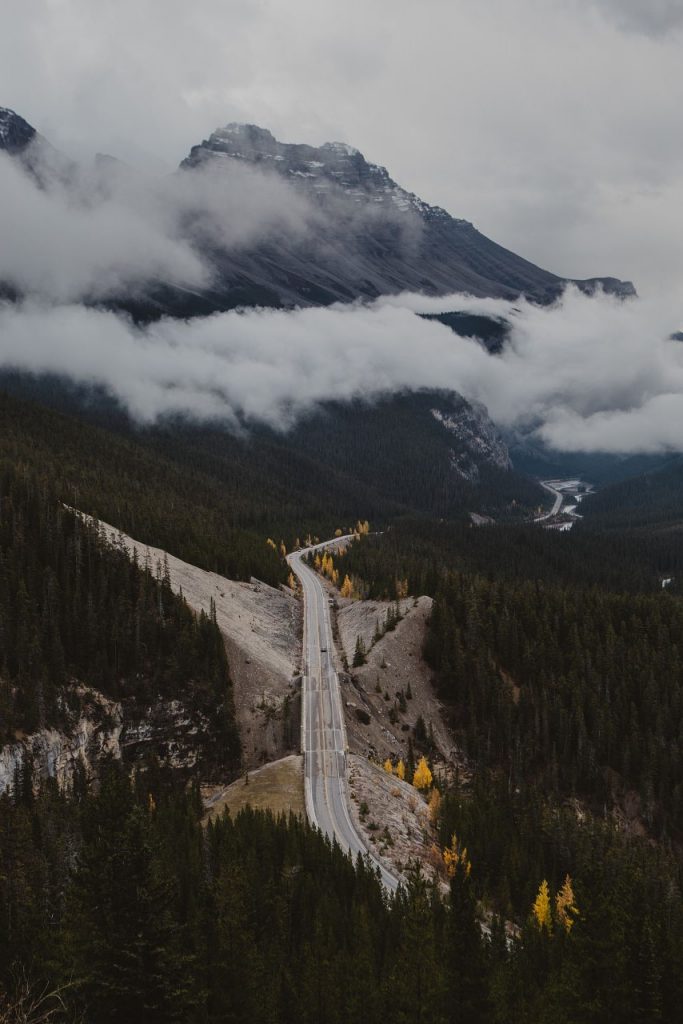 Top 5 Stops on the Icefields Parkway. Cirrus Mountain Viewpoint.