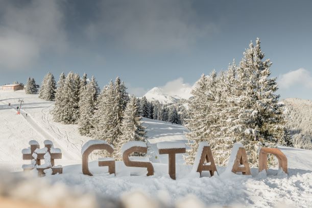 picture postcard gstaad