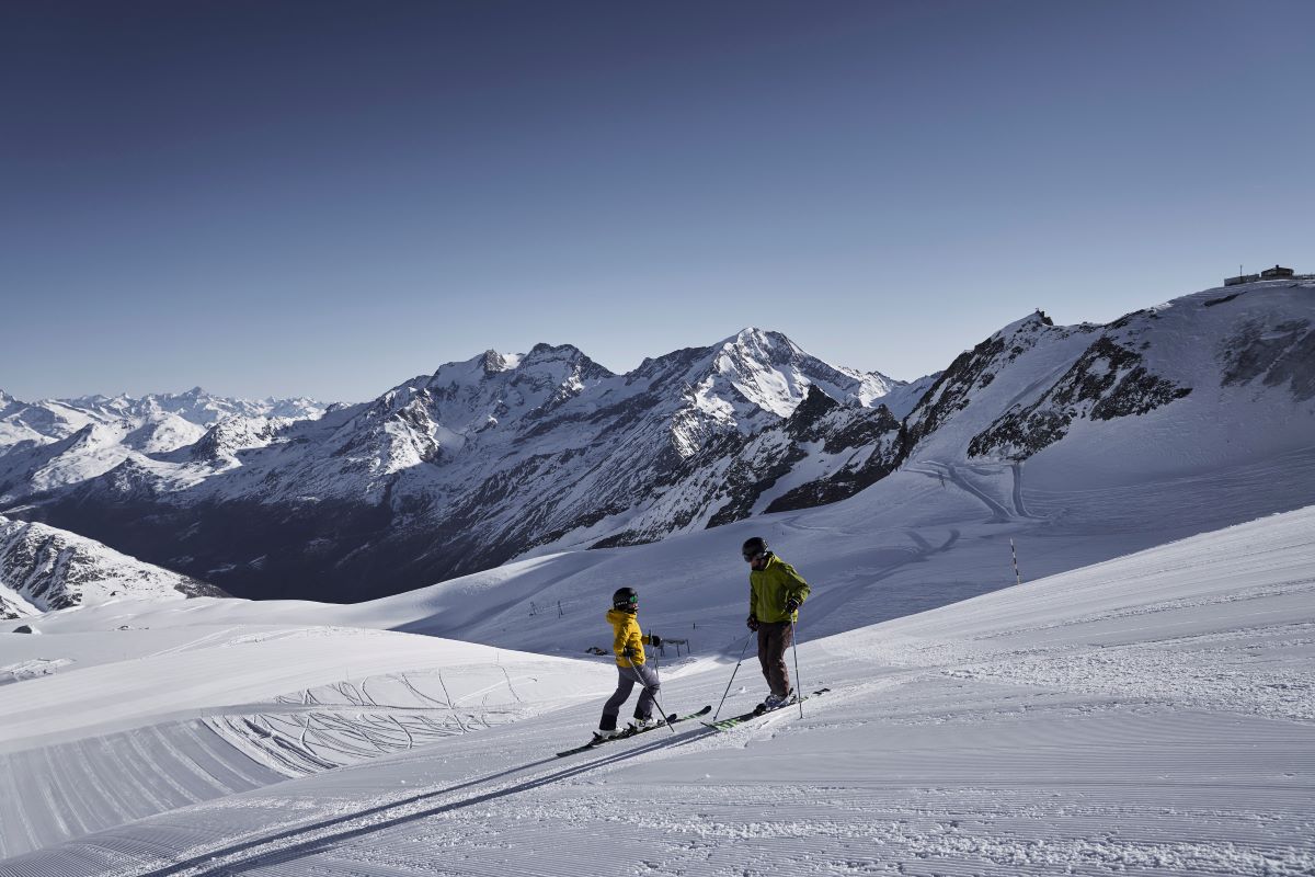2018 SkiSaasFee 71 Valais Wallis Promotion Claudio Zenger web