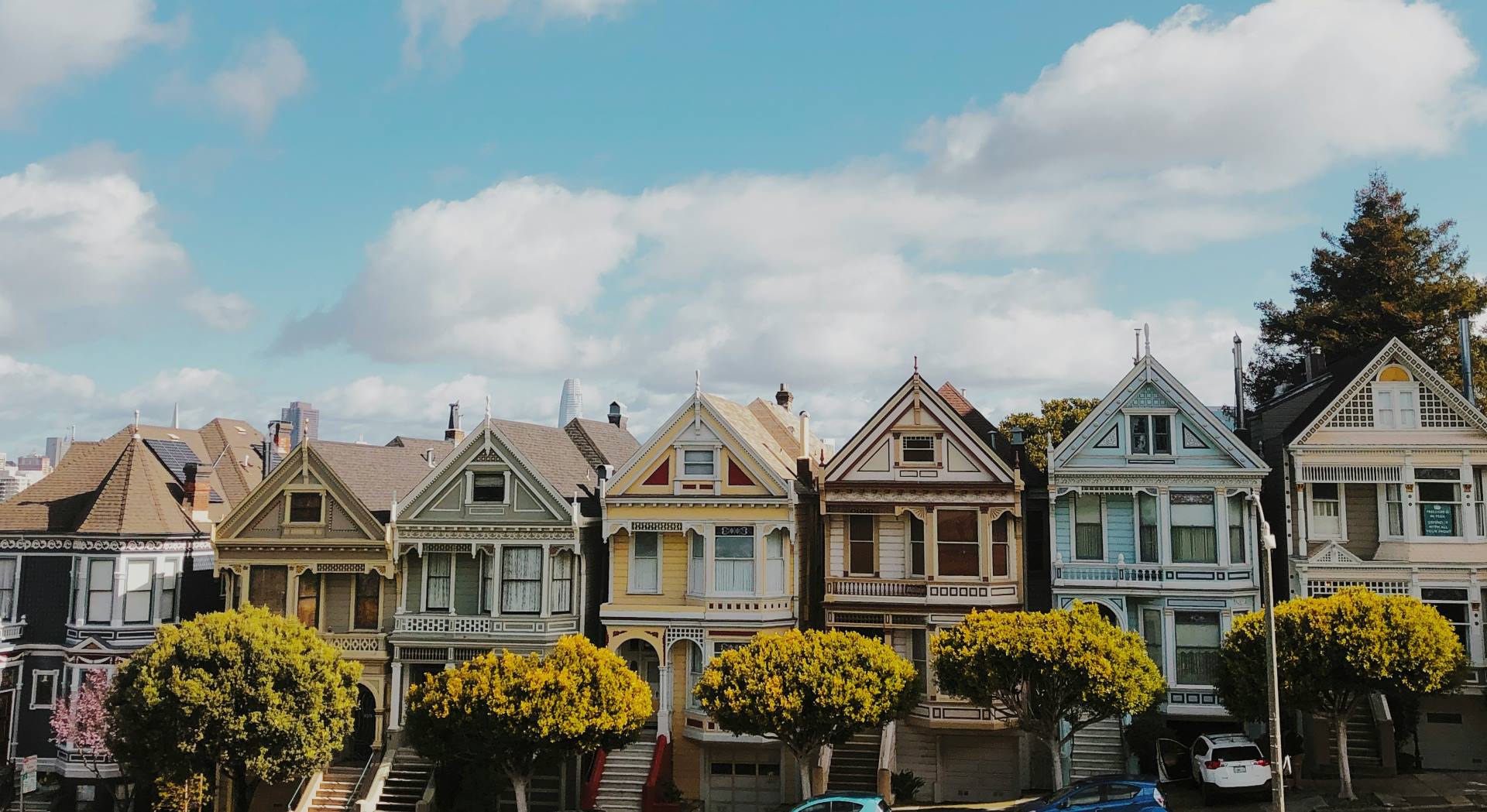 https://www.ski-i.com/San Francisco by Kimberly Sterling on Unsplash